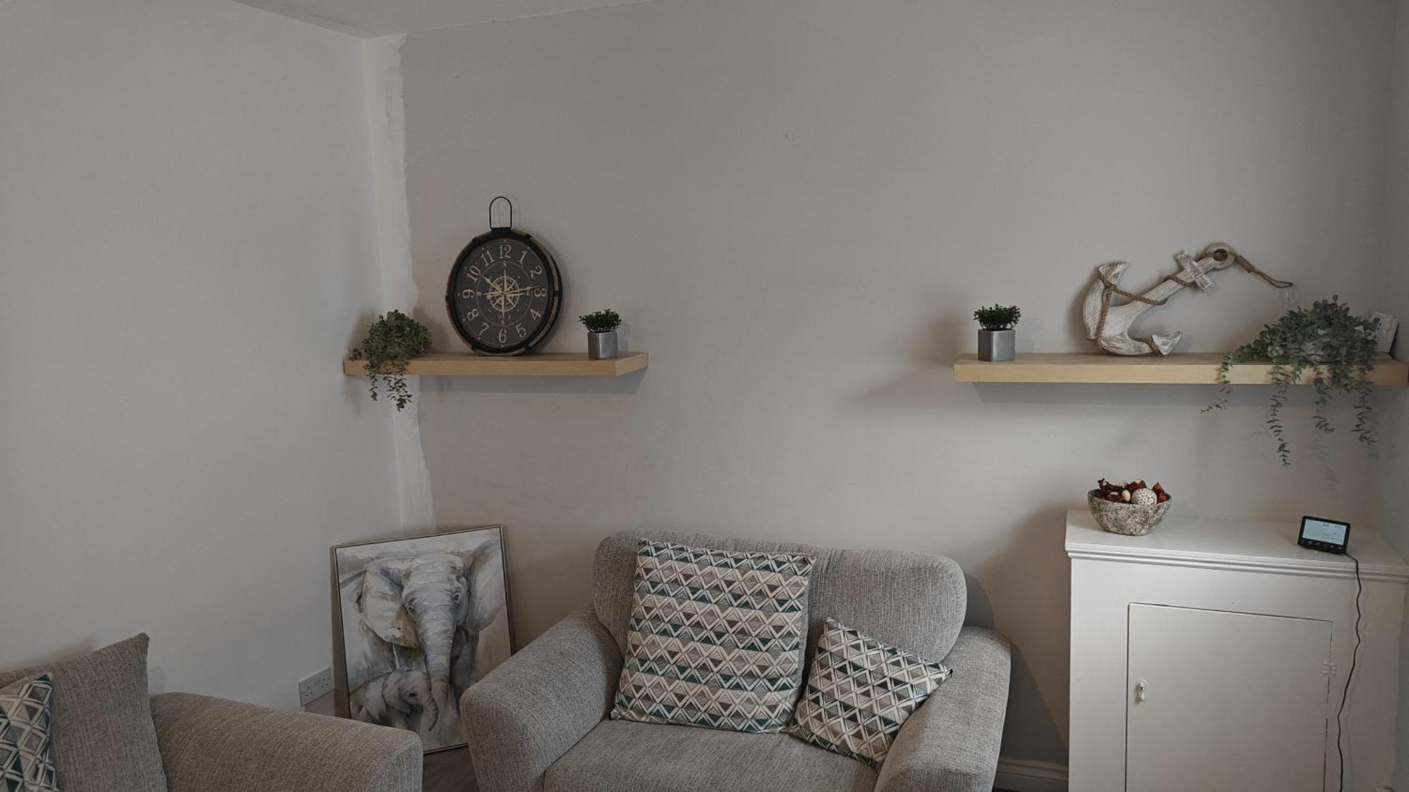 Improved Private House In Central Location Portsmouth Buitenkant foto